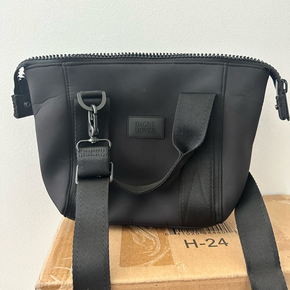 Dagne Dover (older label) Landon Carryall XS
